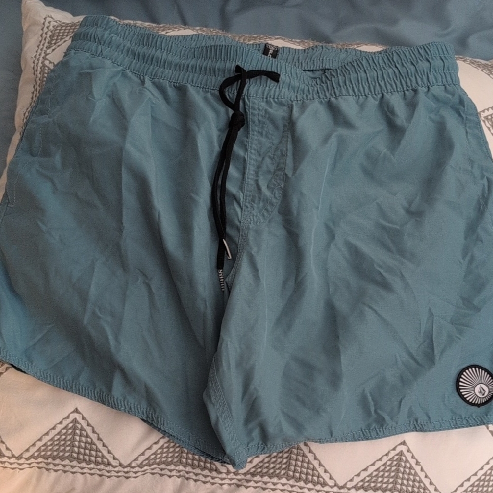 Volcom Lido Volley Shorts Teal Like New Size L